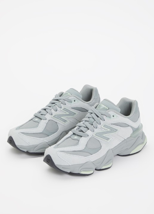 New Balance 9060 sneaker van suède met logo - voorkant 2 olijfgroen