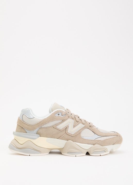 New Balance 9060 sneaker van suède met mesh details