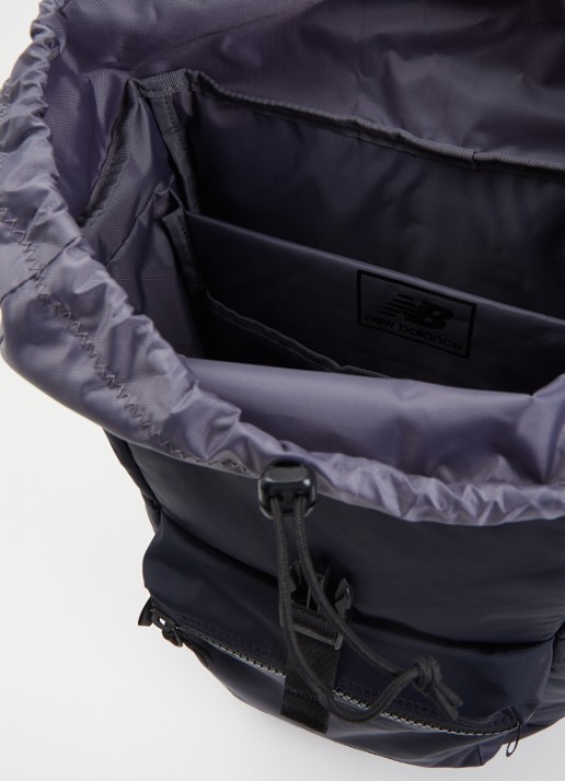 New Balance Elevate rugzak met 16 inch laptopvak - detail donkerblauw