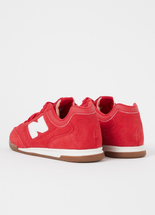 New Balance RC42 sneaker van suède met logo - achterkant rood