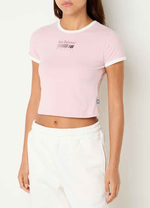 New Balance Ringer cropped T-shirt met logo - detail 4 roze