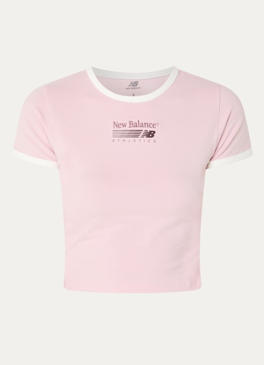 New Balance Ringer cropped T-shirt met logo - voorkant roze