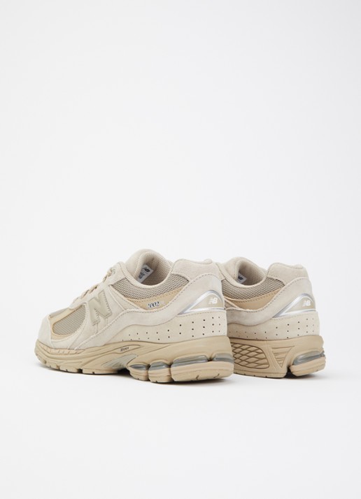 New Balance Sneaker van mesh met details van suède - achterkant donkerbeige