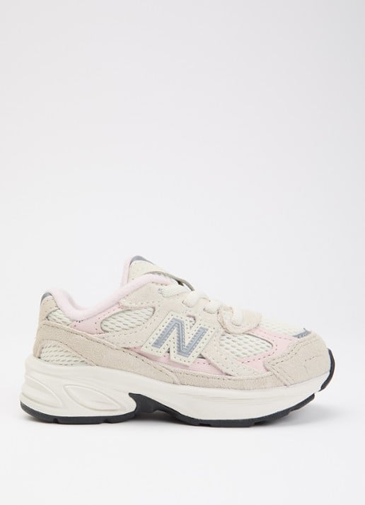 New Balance Turtledove 162 sneaker met details van suède en mesh - voorkant 3 beige