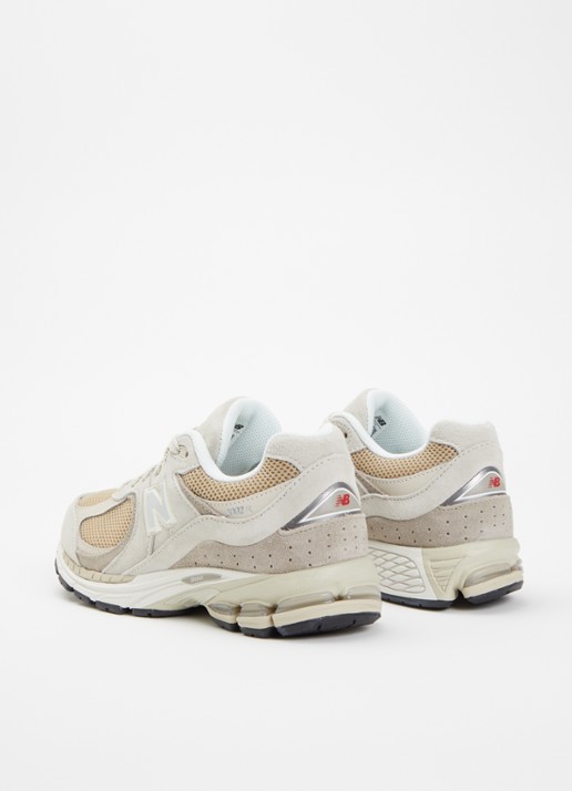 New Balance U2002 sneaker van suède met mesh details - achterkant 3 taupe