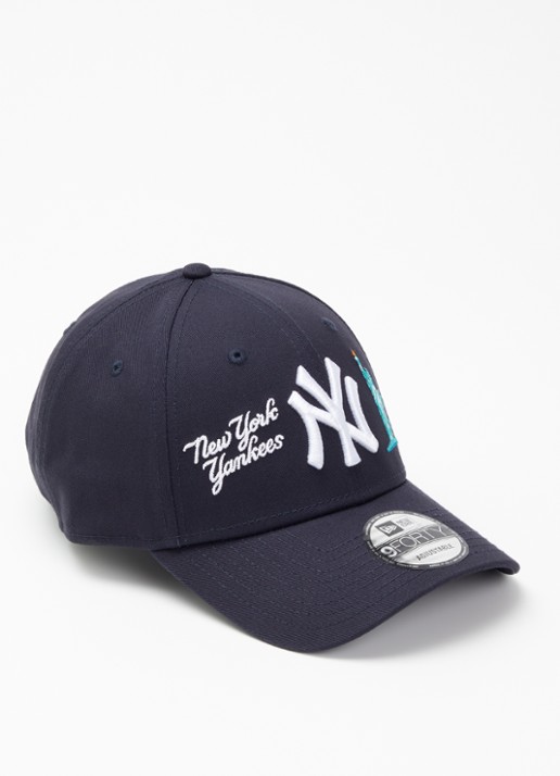 New Era Pet met logoborduring