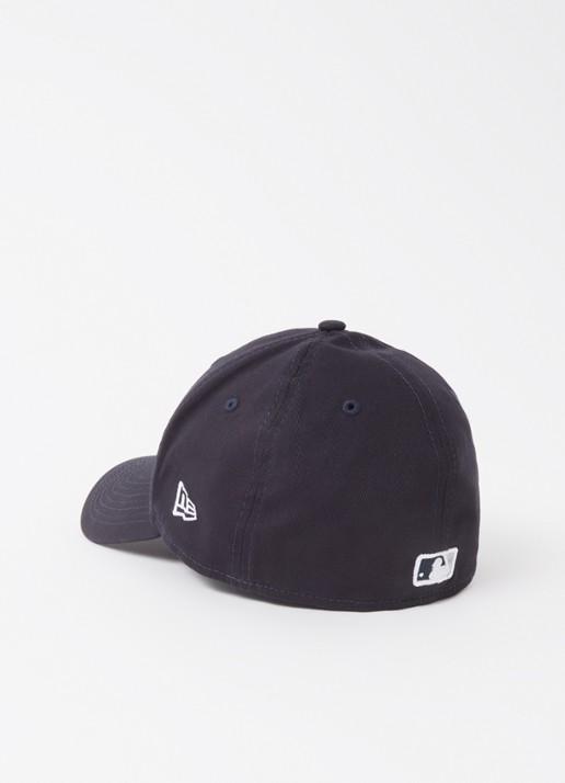 New Era Pet met New York Yankees borduring - detail donkerblauw