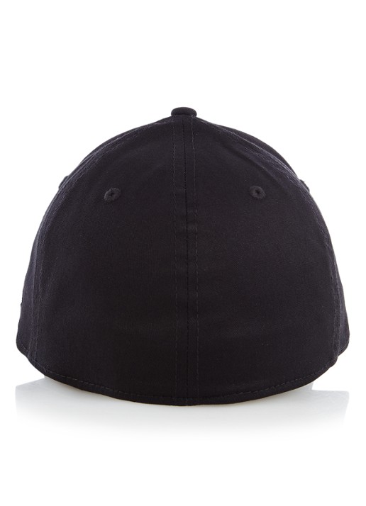 New Era Pet met New York Yankees borduring - achterkant zwart