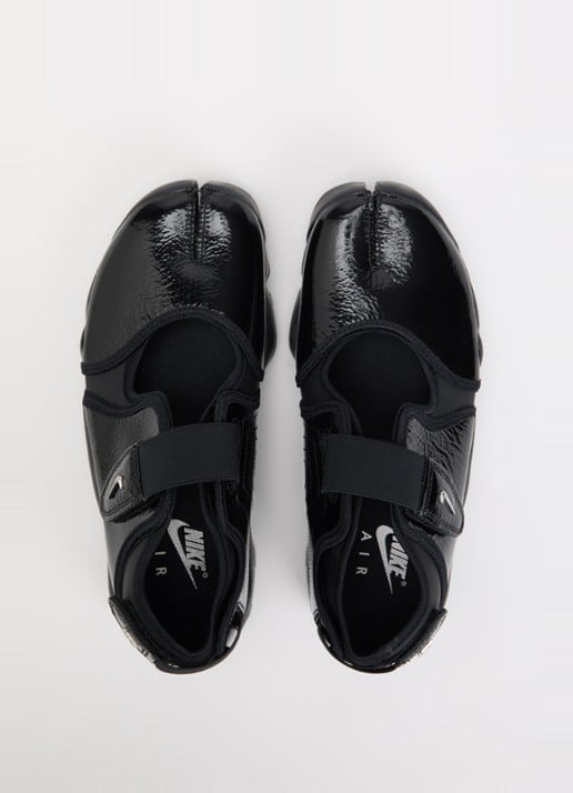 Nike Air Rift sneaker met lakfinish  - detail 2 zwart