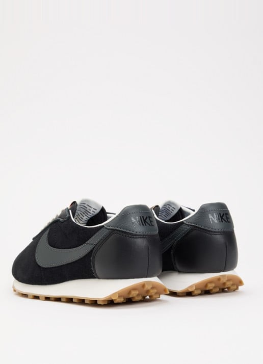 Nike Ld-1000 sneaker van suède met leren details - achterkant zwart