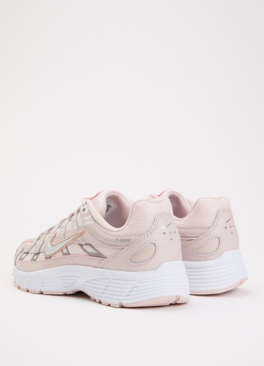 Nike P-6000 sneaker met mesh details - achterkant 4 oudroze