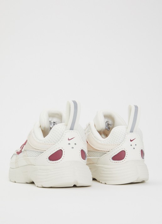 Nike P-6000 sneaker met mesh details - achterkant 5 creme