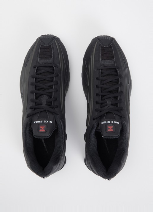 Nike Shox R4 sneaker met mesh details - detail 3 zwart