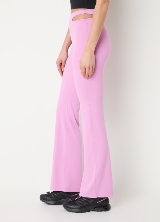 Nike Zenvy high waist flared fit trainingslegging met Dri-FIT - detail 2 roze