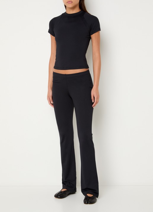 NikeSKIMS Airy cropped trainings T-shirt met stretch - voorkant 2 zwart