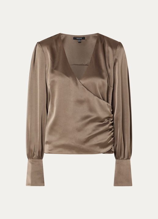 NIKKIE Aivy asymmetrische top van satijn met plooidetail - voorkant 5 chocoladebruin
