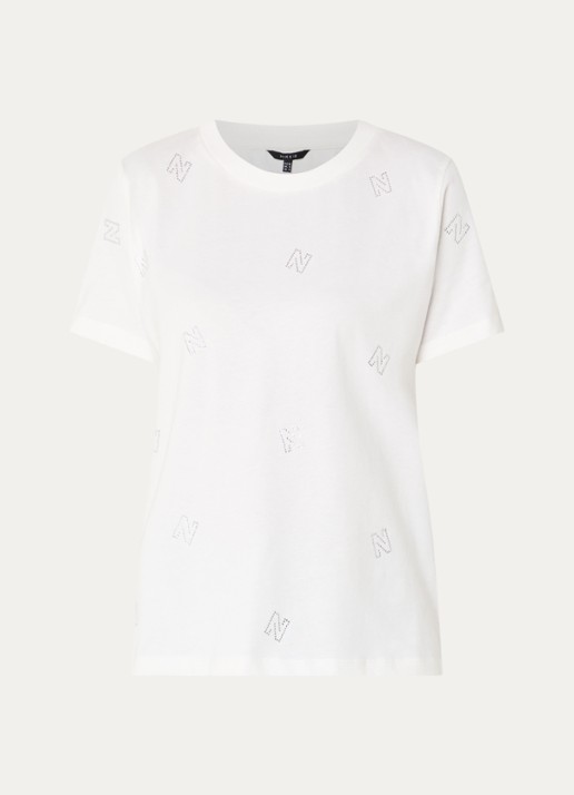 NIKKIE Allover N T-shirt met logoprint en strass - voorkant 2 wit