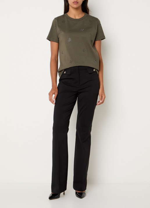 NIKKIE Allover N T-shirt met logoprint en strass - voorkant 2 donkergroen