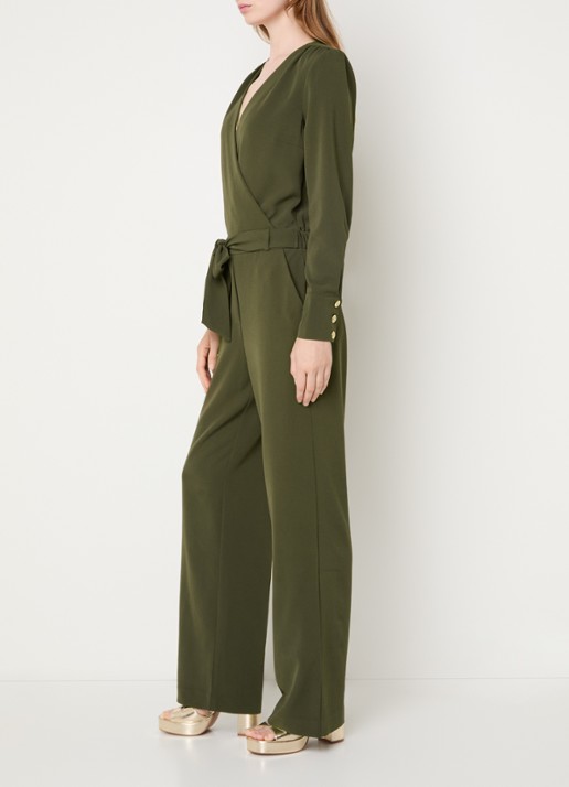 NIKKIE Amine loose fit jumpsuit met strikceintuur - voorkant 4 donkergroen