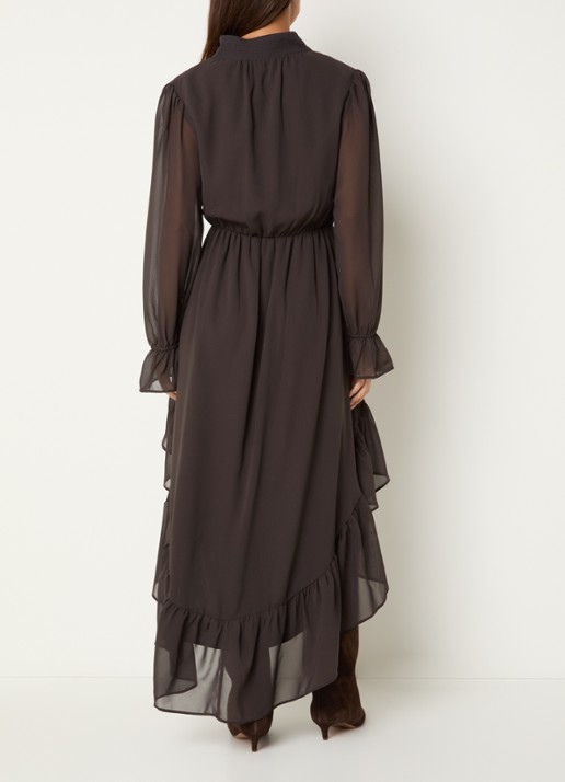 NIKKIE Aylin mini blousejurk met volant en v-hals  - achterkant 4 chocoladebruin