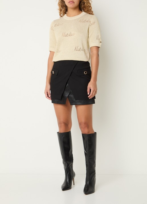 NIKKIE Omarah top met lurex en logo - voorkant 4 creme