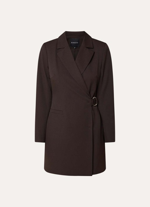 NIKKIE Oxford mini blazer jurk met ceintuur en schoudervulling - voorkant 3 donkerbruin