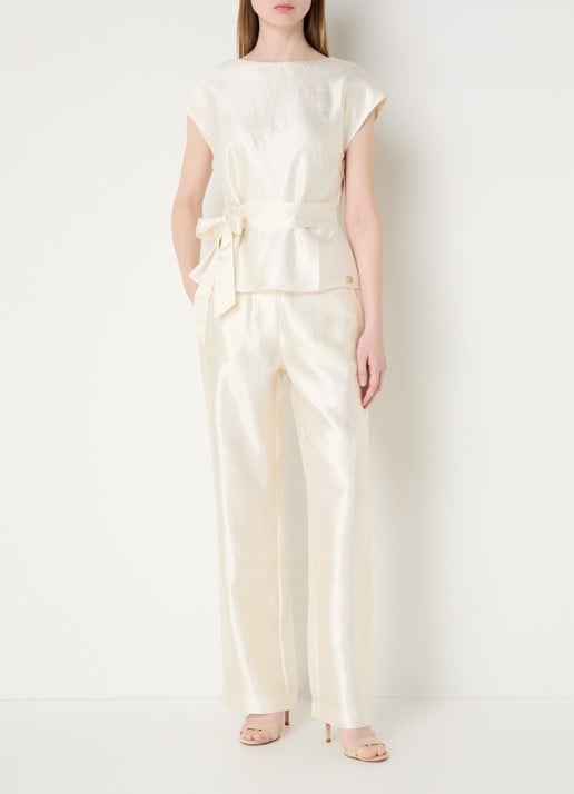 NIKKIE Porlamar top met metallic finish en strikdetail - voorkant 4 creme