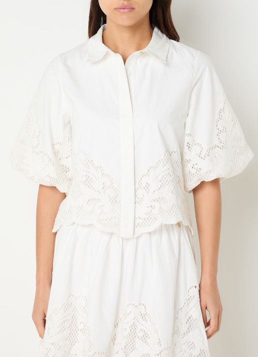 NIKKIE Rabano blouse met broderie