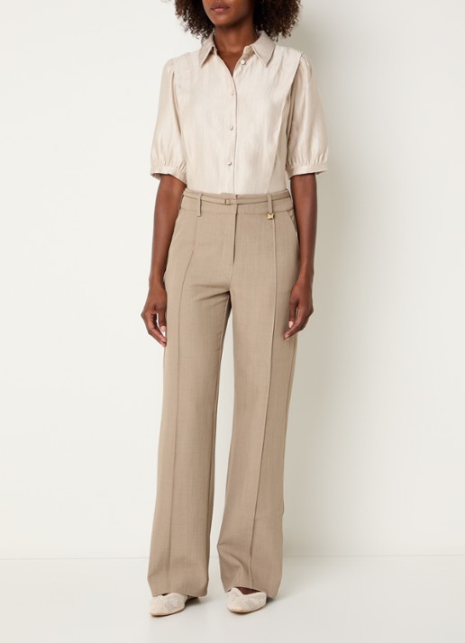 NIKKIE Relizane blouse met plooidetail - voorkant 3 lichtoranje