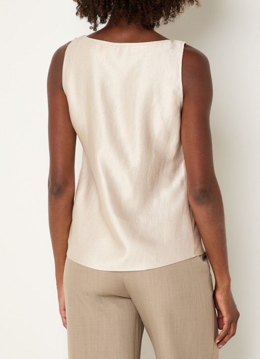 NIKKIE Relizane top met metallic finish - achterkant 4 beige