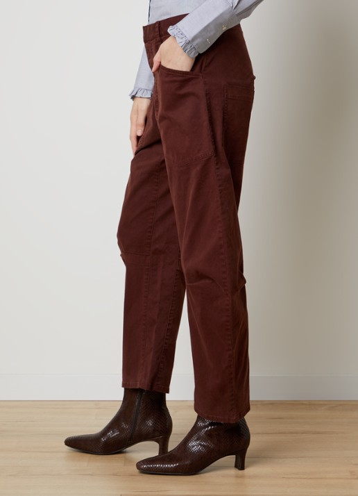 Nili Lotan Shon mid waist balloon fit broek met opgestikte zakken - detail 5 roodbruin