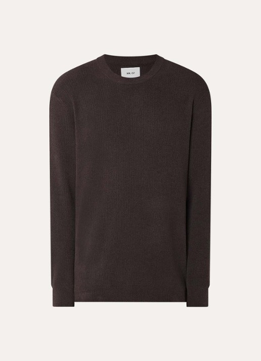 NN.07 Danny grofgebreide pullover met ronde hals - voorkant donkerbruin