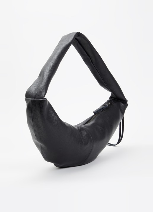 Nona Banana XL crossbodytas van leer - achterkant zwart