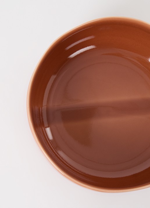 Nosse Ceramics Svelte serveerschaal 23 cm - detail roodbruin