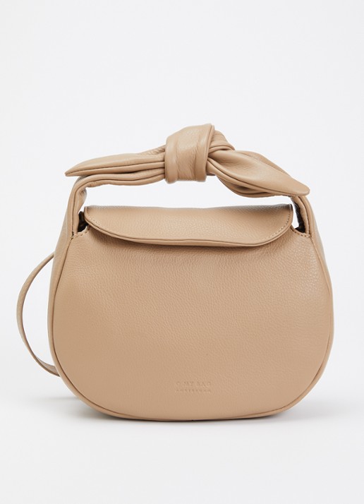 O My Bag Coco Croissant handtas van leer met afneembare schouderriem
