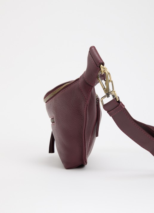 O My Bag Drew schoudertas van leer - detail 2 kersenrood