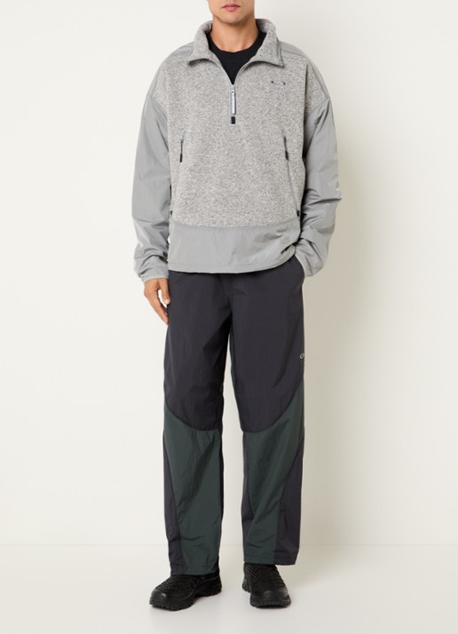 Oakley Heirloom sweater met opstaande kraag - voorkant 2 grijs