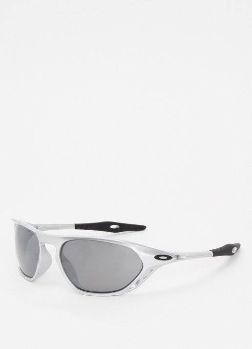Oakley Sport zonnebril gepolariseerd OO9541 - voorkant zilver