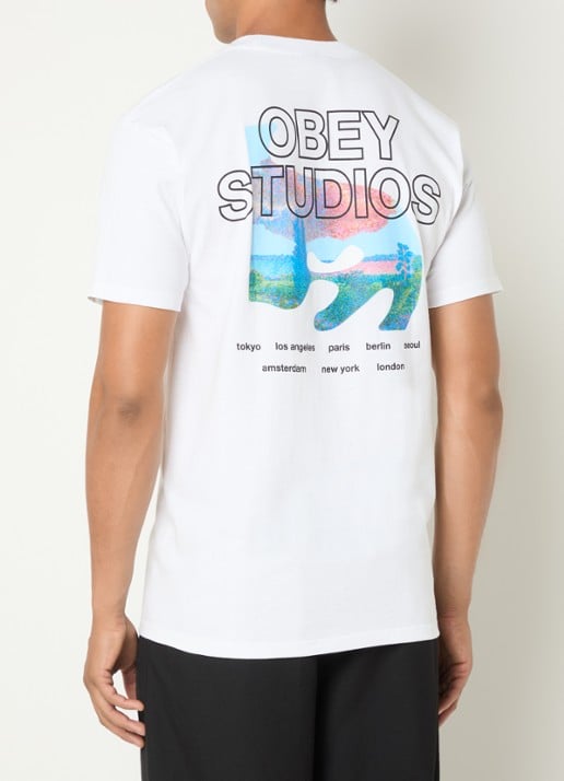Obey Pastures T-shirt met logo- en backprint