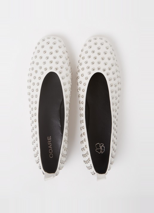 Odare Alba ballerina van leer met studs - detail 2 gebroken wit