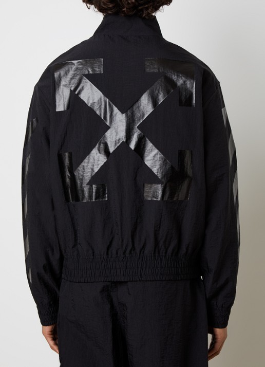 Off-White Glossy arrow jack met backprint en steekzakken