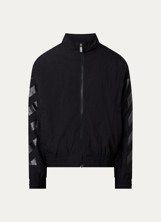 Off-White Glossy arrow jack met backprint en steekzakken - voorkant zwart