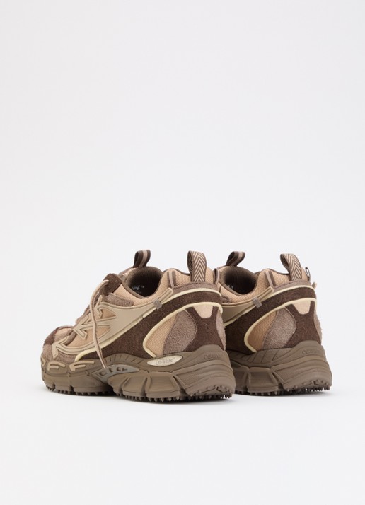 Off-White Ow Be Right Back sneaker van suède - achterkant bruin