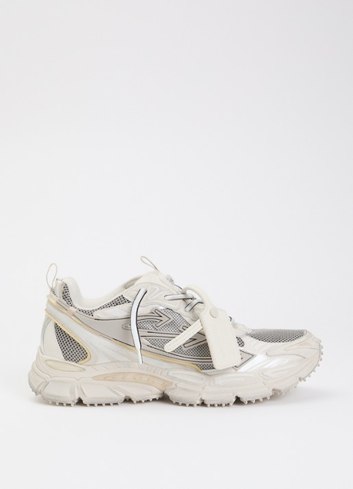 Off-White Ow Be Right Back Worn Out sneaker met mesh details