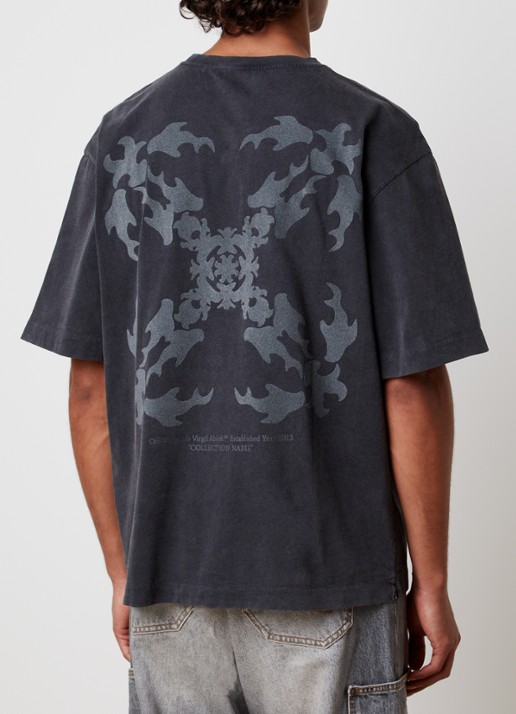 Off-White Rugs Arrow Skate T-shirt met logo- en backprint