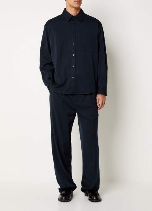 OLAF Oversized fit overshirt in wolblend met logoborduring - voorkant 3 donkerblauw