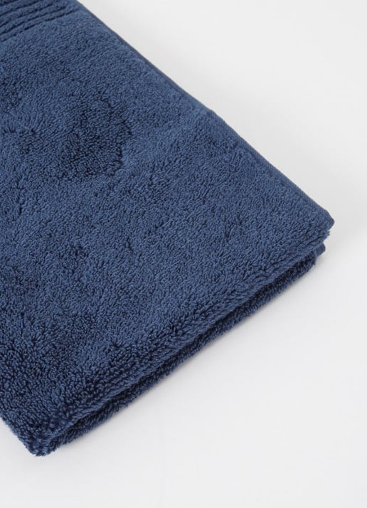 Olivier Desforges Alizee gastendoek - 450 gr/m² - 40 x 60 cm - voorkant 2 donkerblauw