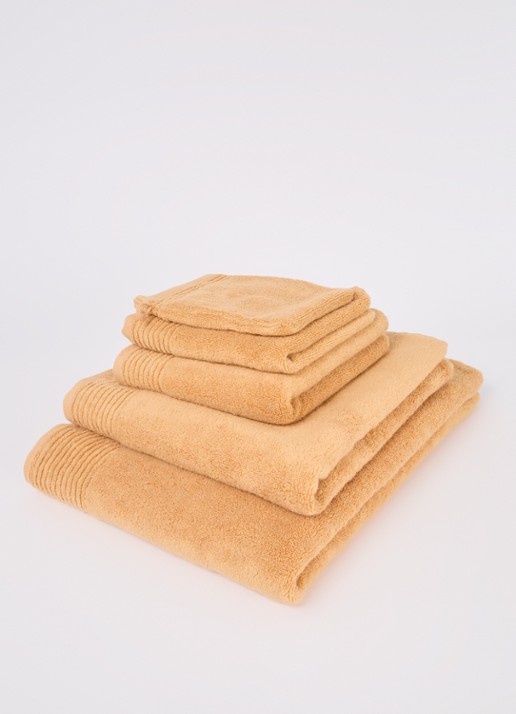 Olivier Desforges Alizee gastendoek - 450 gr/m² - 40 x 60 cm - voorkant 3 abrikoos