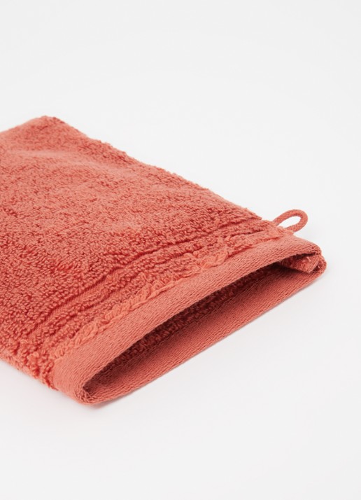 Olivier Desforges Alizee washand - 885 gr/m2 - 15 x 21 cm - detail 2 oranjebruin