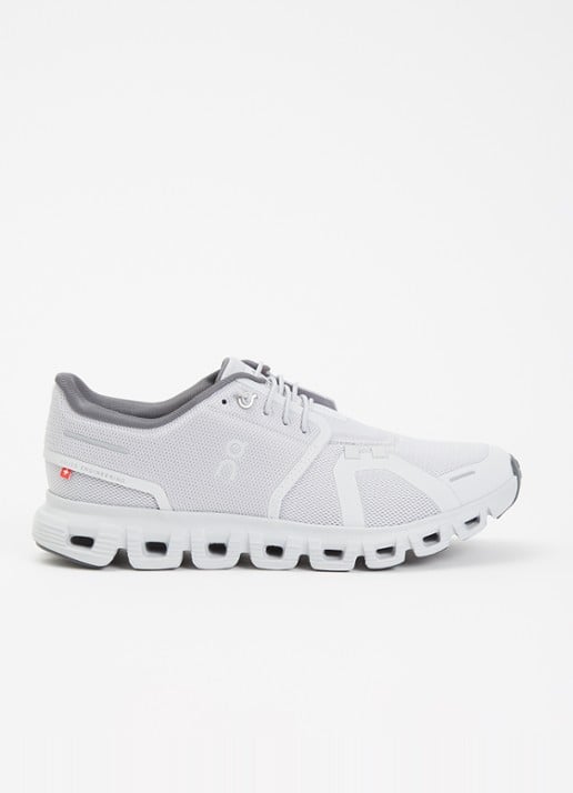 On Cloud 6 sportschoen van mesh met logo - voorkant 5 lichtgrijs